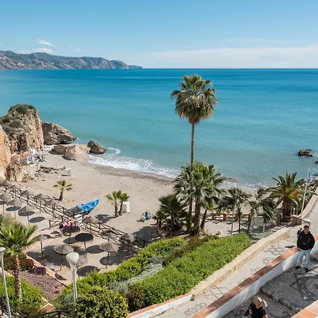 Sea View Capistrano Village * Нерха